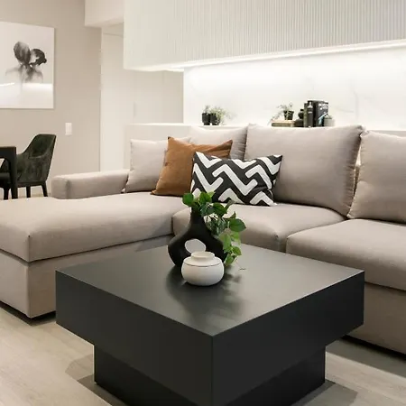 Appartement Ultra Chic Modern 4 Bedrooms In