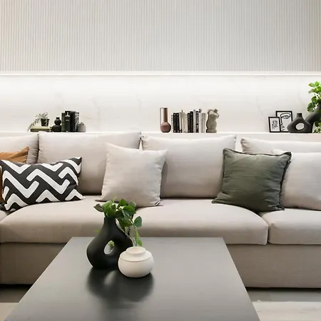 Appartement Ultra Chic Modern 4 Bedrooms In